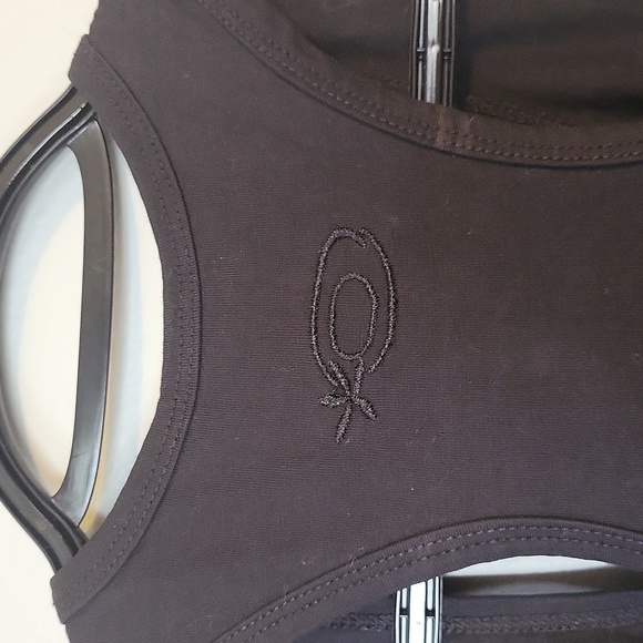 Solid black tank top / Camisole noire - Picture 4 of 6